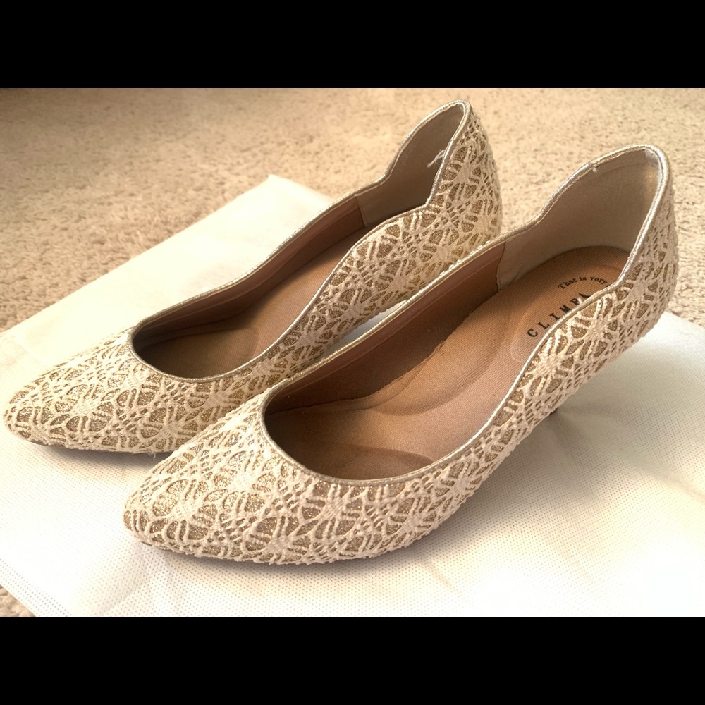 Women lace heel